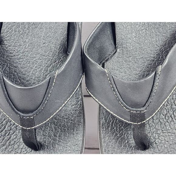 Sanuk Black/Gray Sandals Slip On Thong Flip Flops, Men's/Boys Size 6.5 - Picture 8 of 9